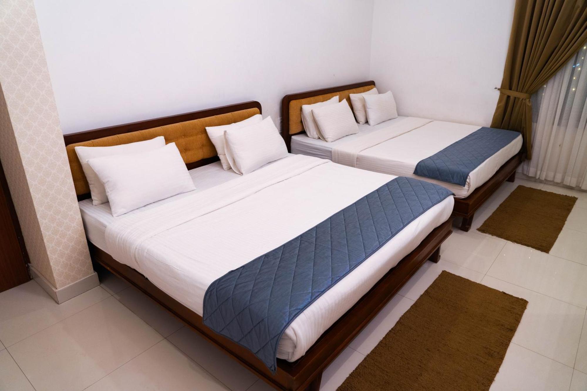Athirappilly Rainland Resort Exterior photo