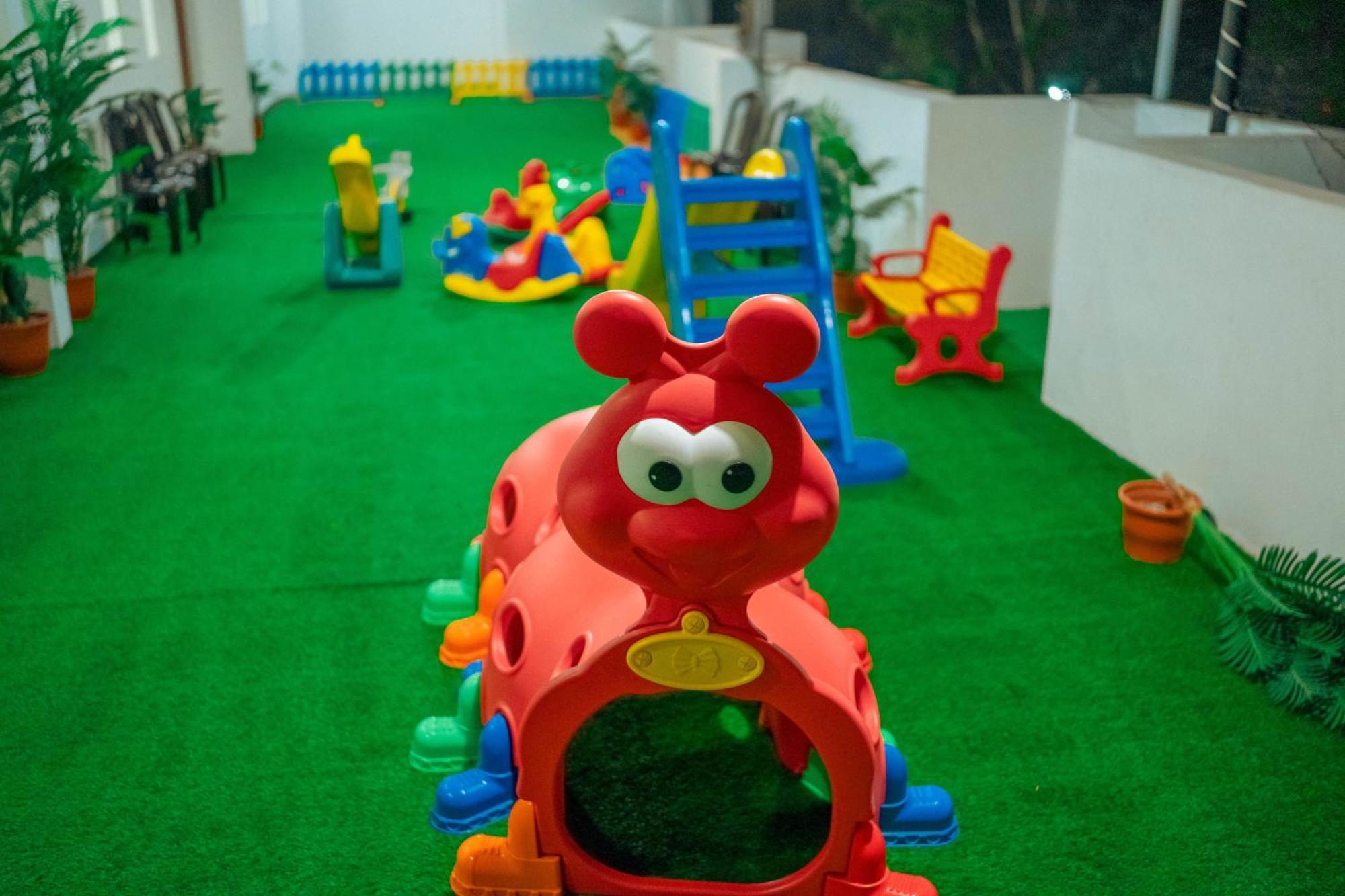 Athirappilly Rainland Resort Exterior photo